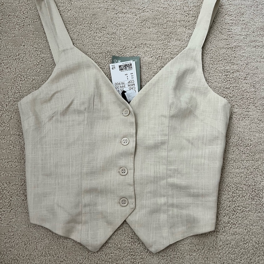 Women's Cream Button-Up Top